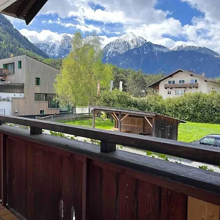 Haus Alberto - Haus Mit 2 Ferienwohnungen Otztal-Bahnhof Exterior photo